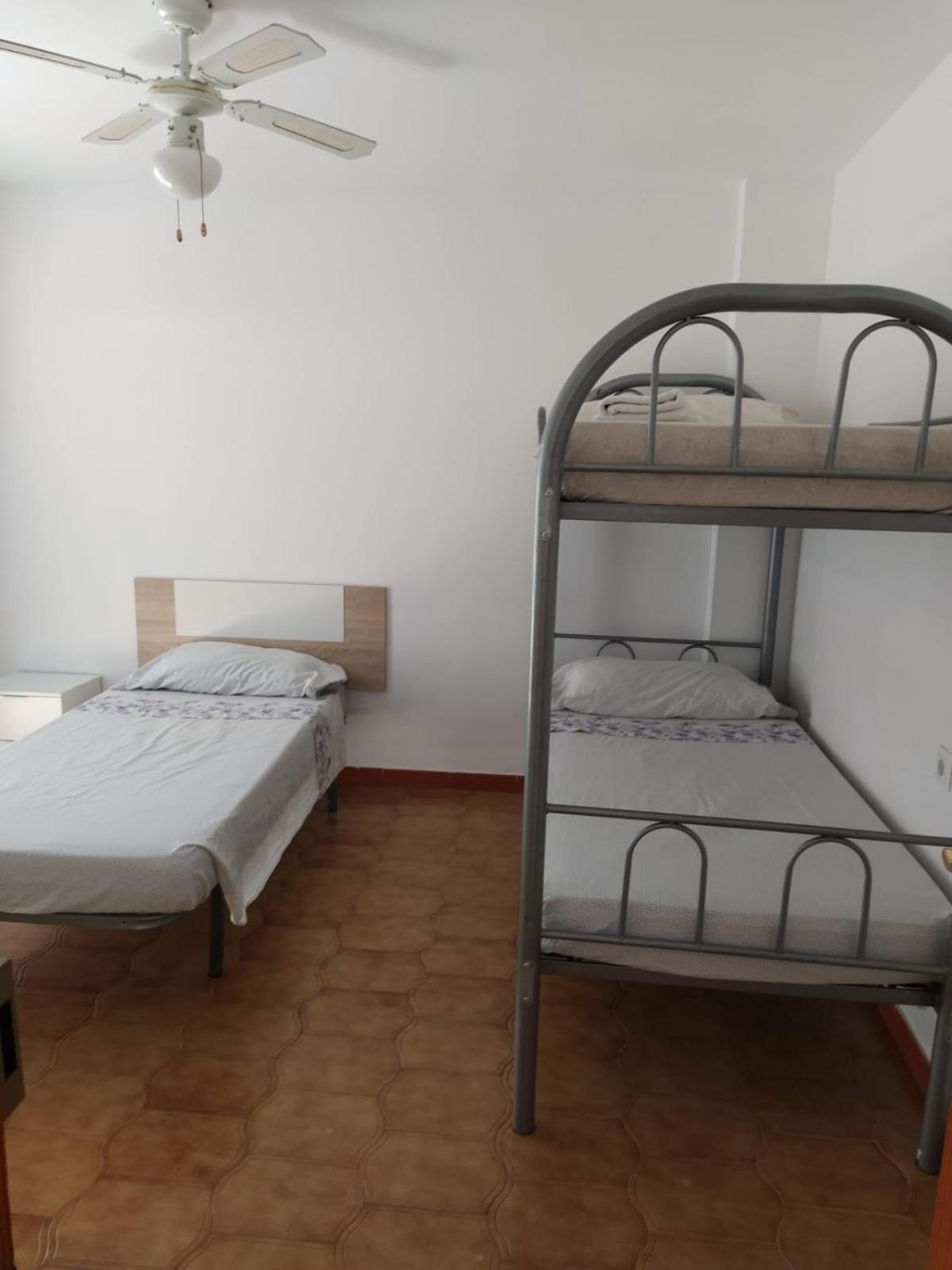 Monisimo Pension Rincon De La Victoria Ngoại thất bức ảnh